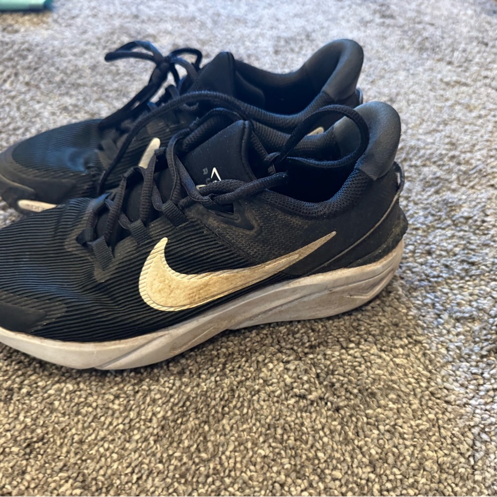 Nike Black and Gold Athletic Shoes